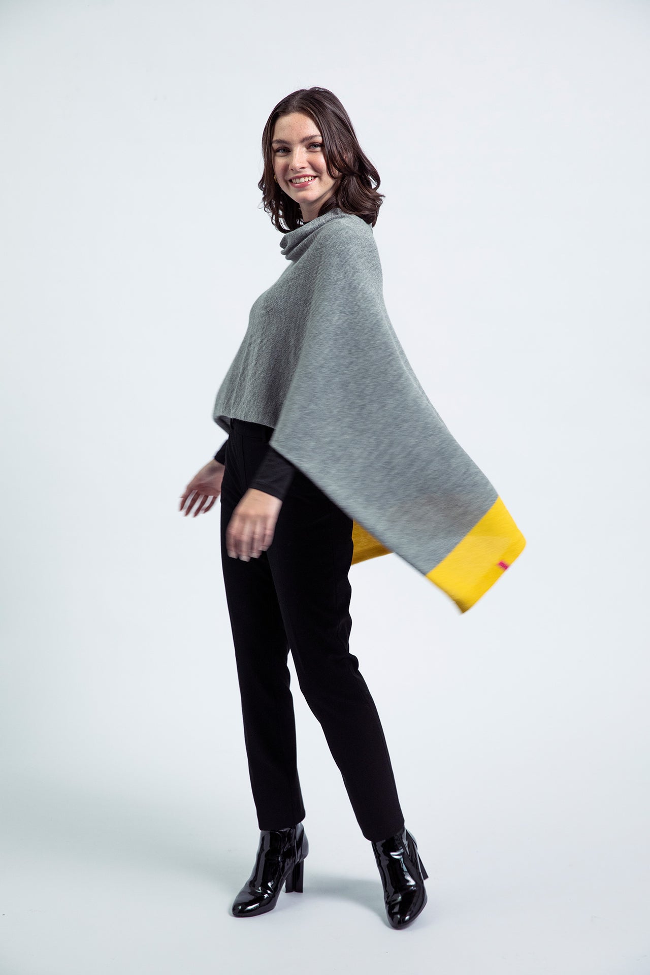 Poncho Minimal Bicolor